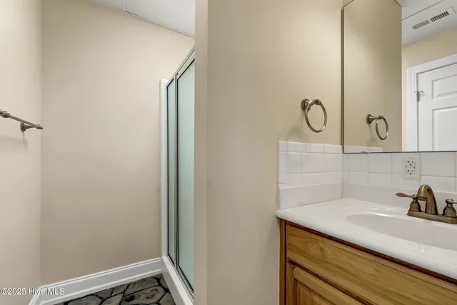 $1,250,000 | 240 Drake Landing, New Bern, NC 28560