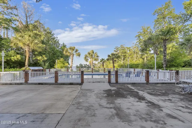 $1,250,000 | 240 Drake Landing, New Bern, NC 28560