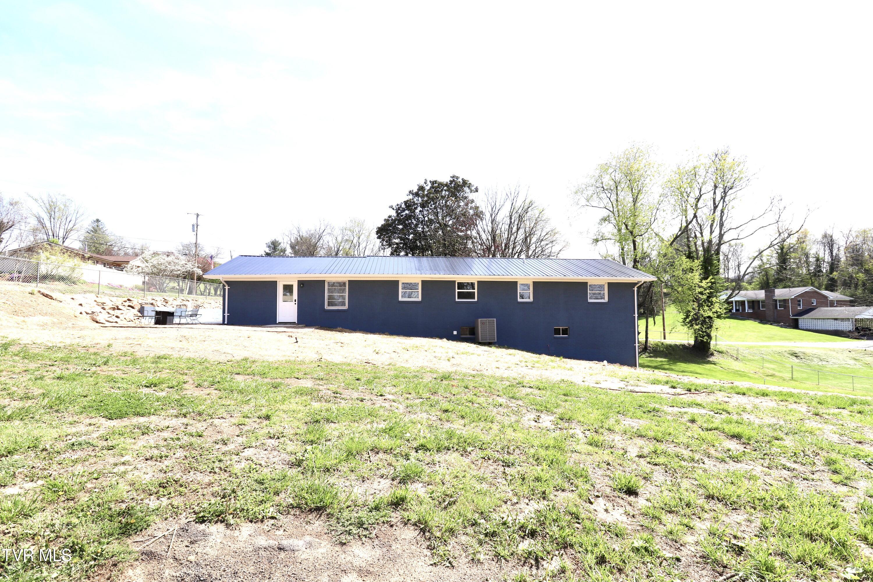 8 Ridge Street Castlewood, VA 24224 - Photo 21 of 23 Ridge139