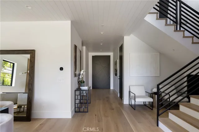 $21,000 | 5222 Ventura Canyon Avenue, Sherman Oaks, CA 91401