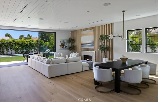 $21,000 | 5222 Ventura Canyon Avenue, Sherman Oaks, CA 91401