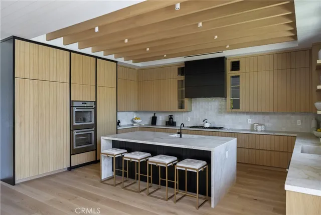 $21,000 | 5222 Ventura Canyon Avenue, Sherman Oaks, CA 91401