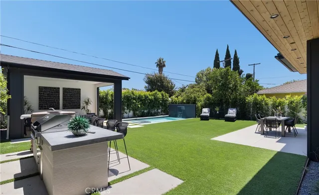 $21,000 | 5222 Ventura Canyon Avenue, Sherman Oaks, CA 91401