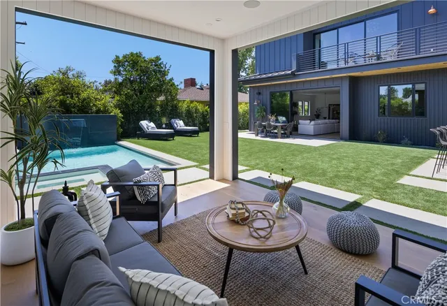 $21,000 | 5222 Ventura Canyon Avenue, Sherman Oaks, CA 91401