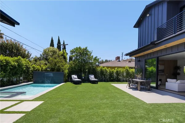 $15,500 | 5222 Ventura Canyon Avenue, Sherman Oaks, CA 91401