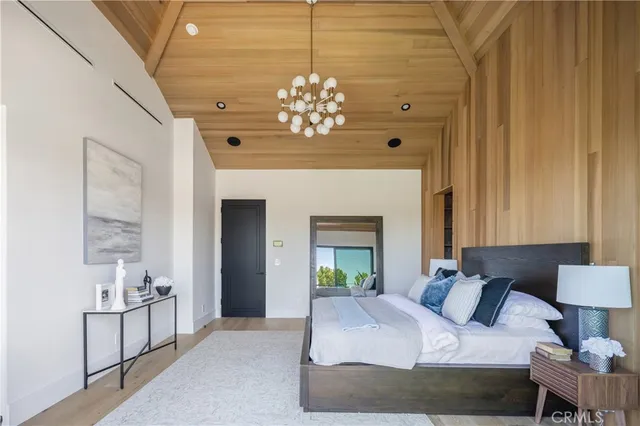 $21,000 | 5222 Ventura Canyon Avenue, Sherman Oaks, CA 91401