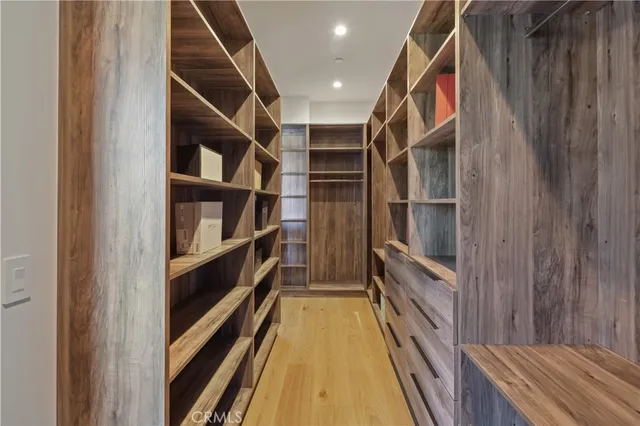 $21,000 | 5222 Ventura Canyon Avenue, Sherman Oaks, CA 91401