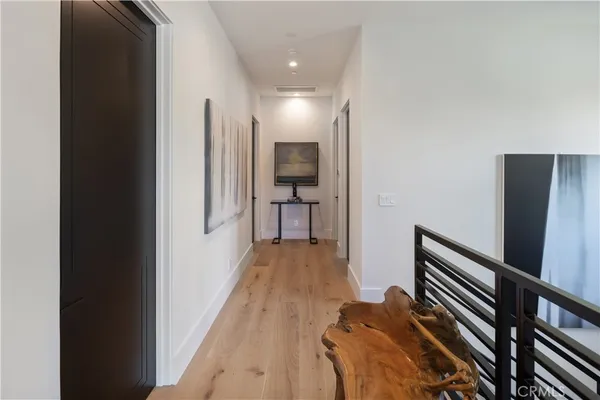 $15,500 | 5222 Ventura Canyon Avenue, Sherman Oaks, CA 91401