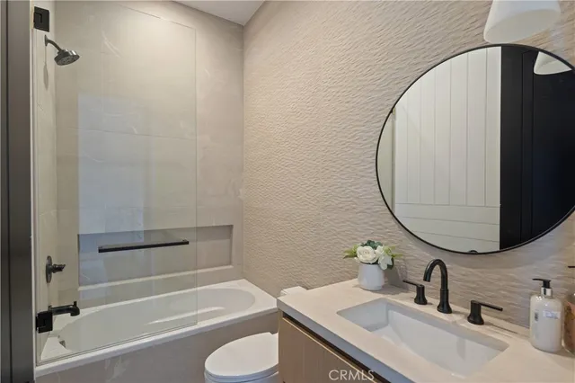 $21,000 | 5222 Ventura Canyon Avenue, Sherman Oaks, CA 91401