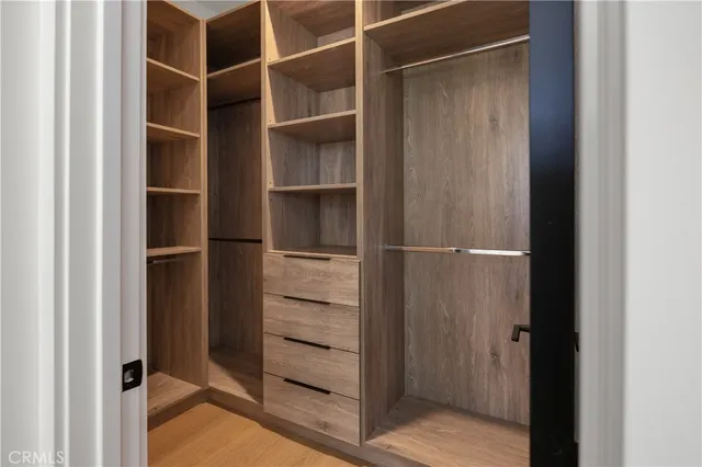 $21,000 | 5222 Ventura Canyon Avenue, Sherman Oaks, CA 91401