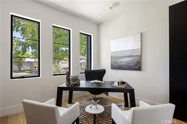 $21,000 | 5222 Ventura Canyon Avenue, Sherman Oaks, CA 91401