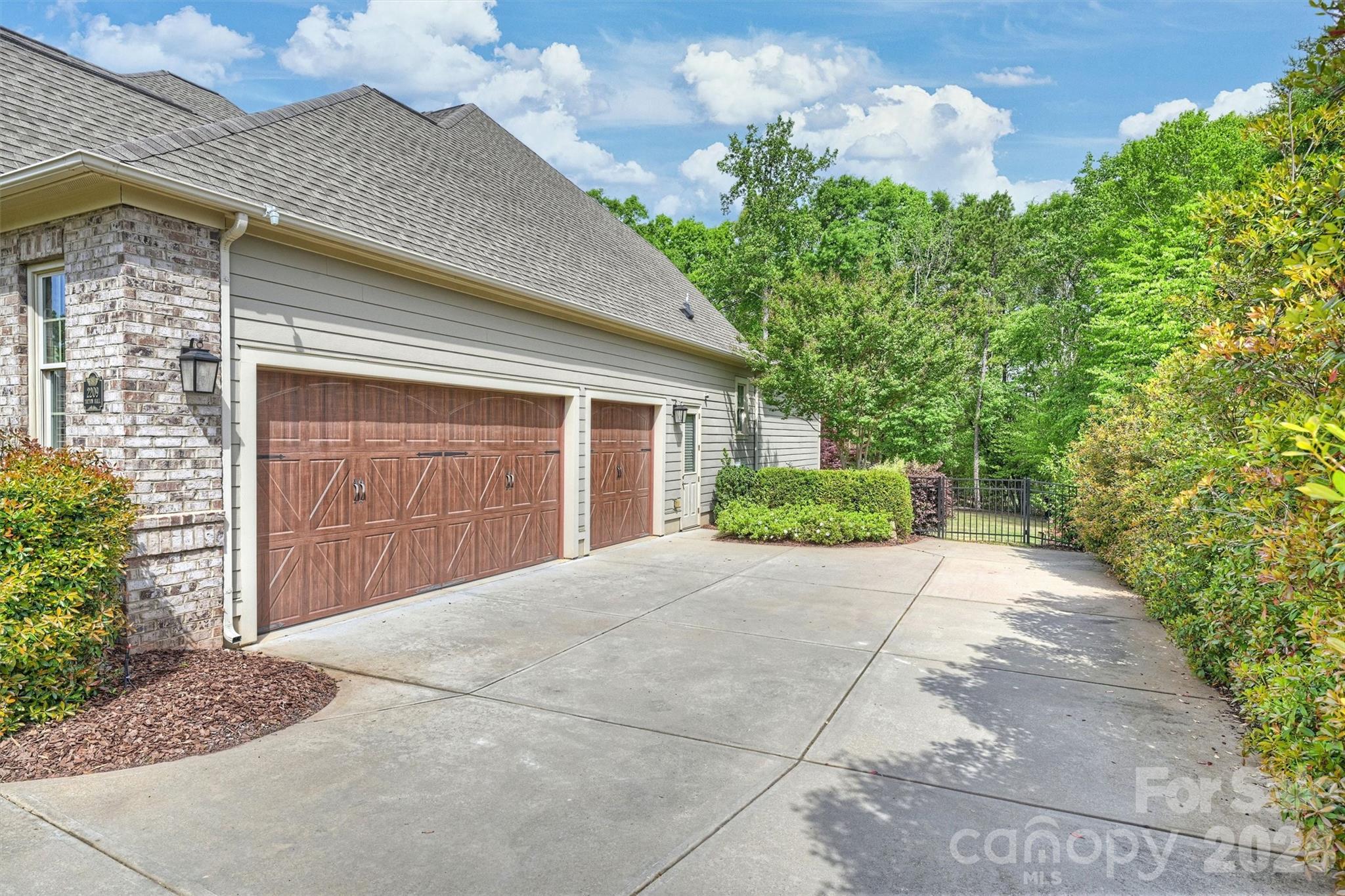 2209 Tatton Hall Road Fort Mill, SC 29715 - Photo 40 of 48