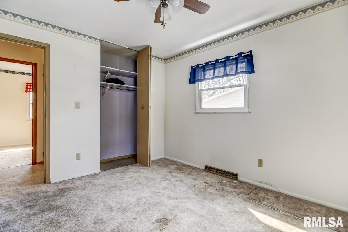 3425 South Spring Street Springfield, IL 62703 - Photo 12 of 28
