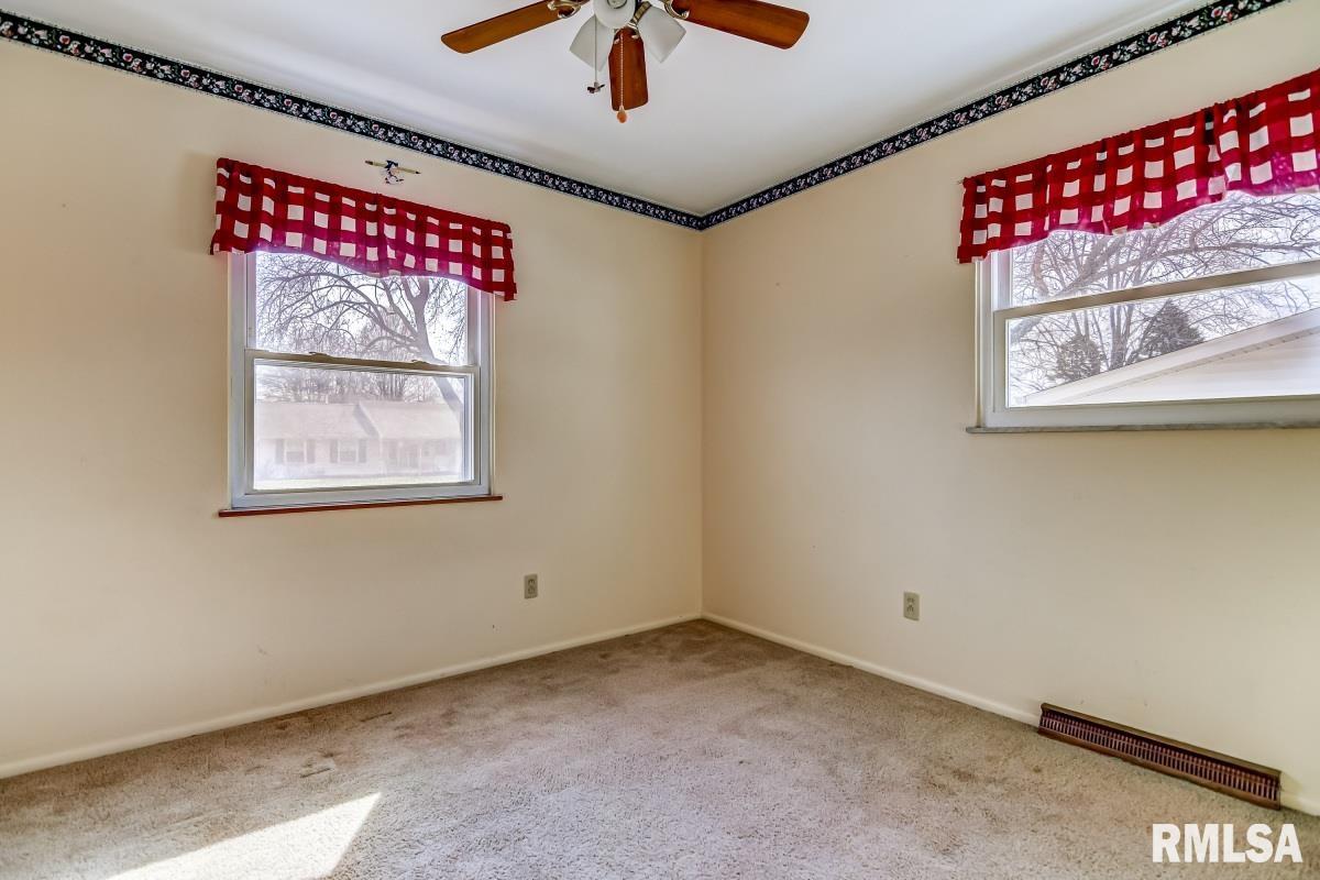 3425 South Spring Street Springfield, IL 62703 - Photo 14 of 28