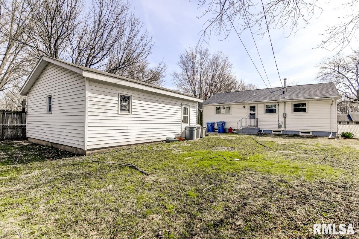 3425 South Spring Street Springfield, IL 62703 - Photo 25 of 28