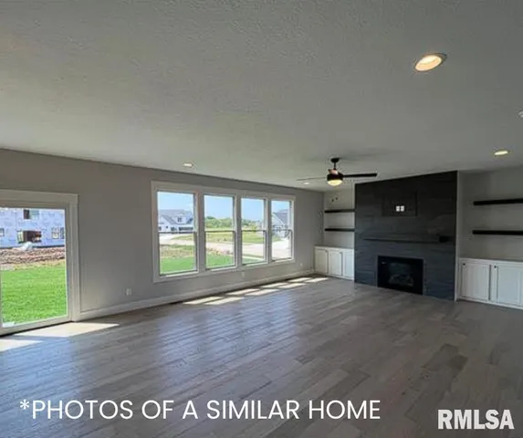 $850,000 | 6414 Pelican Street, Bettendorf, IA 52722