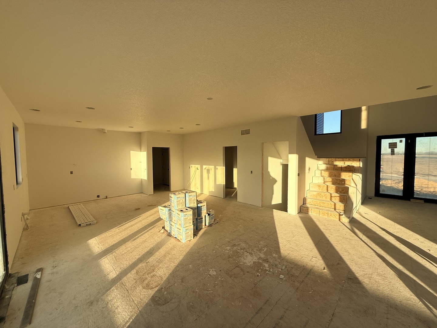 6414 Pelican Street Bettendorf, IA 52722 - Photo 6 of 57 a view of a livingroom with furniture and windows