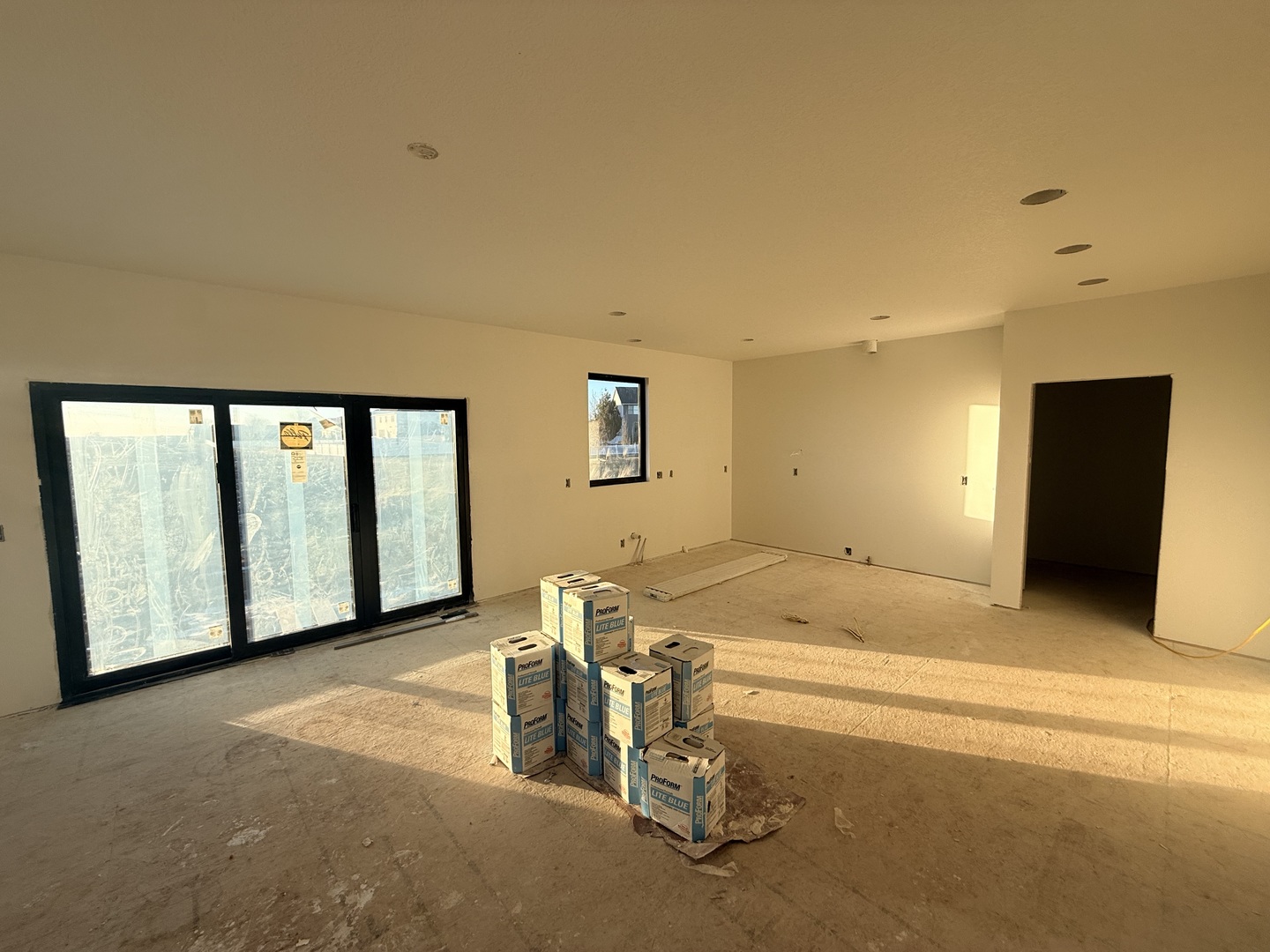 6414 Pelican Street Bettendorf, IA 52722 - Photo 8 of 57 a spacious bathroom with a granite countertop sink and a bathtub