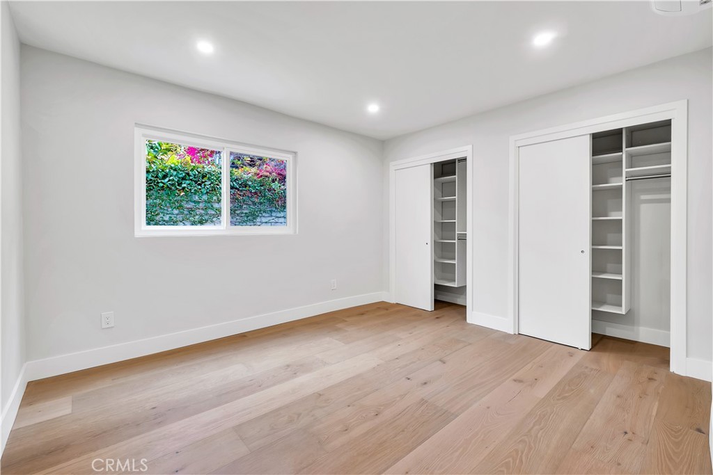 1034 Grant Street, Unit 1R Santa Monica, CA 90405 - Photo 14 of 19