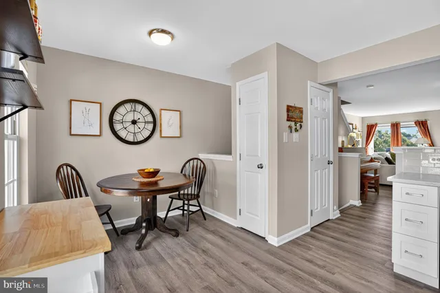 $579,990 | 45445 Timber Trail Square, Sterling, VA 20164