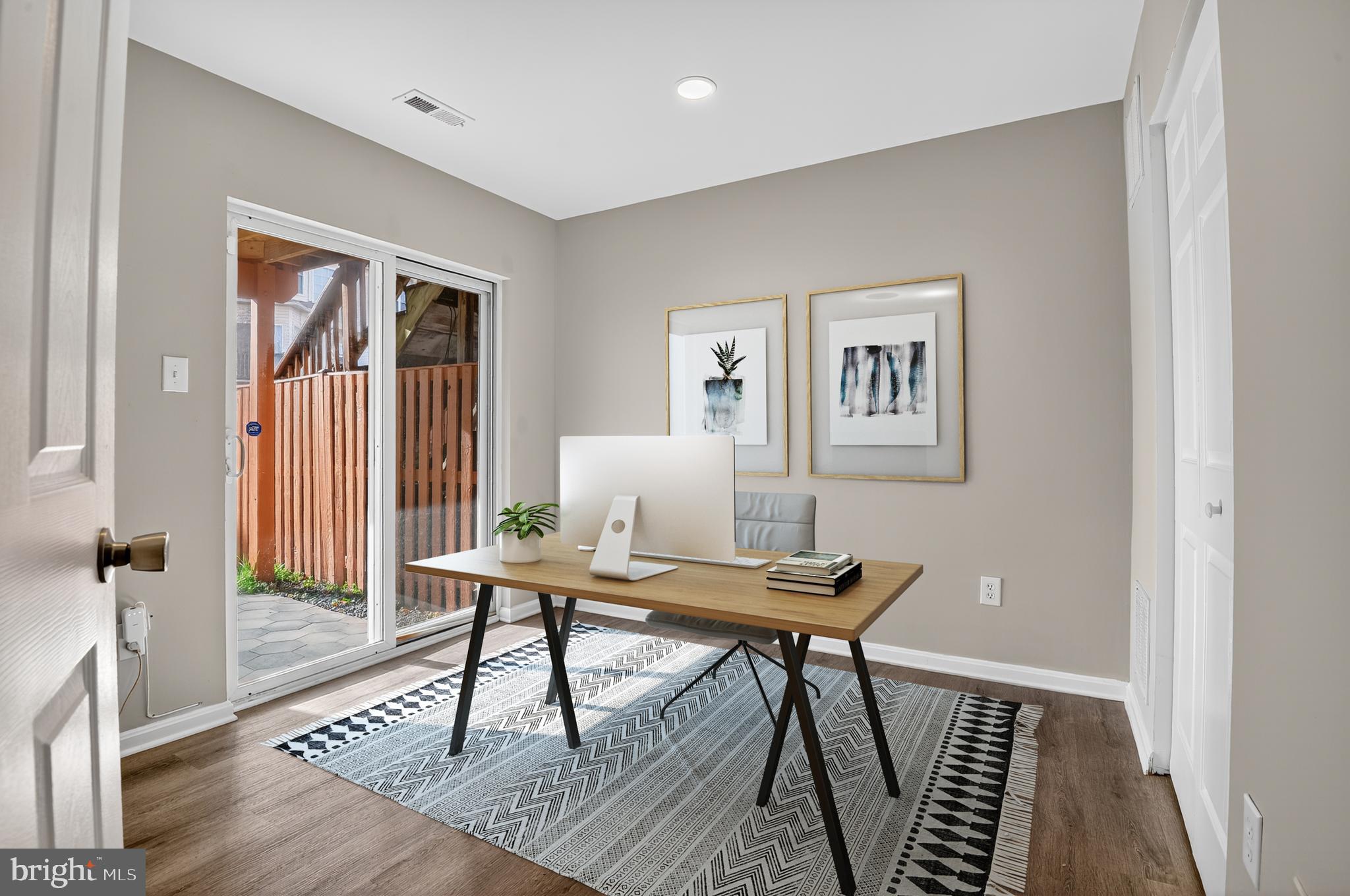 45445 Timber Trail Square Sterling, VA 20164 - Photo 20 of 38 a workspace with furniture and window