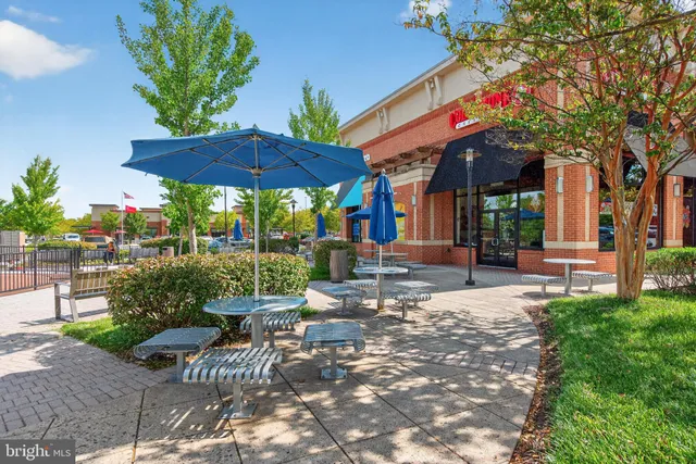 $579,990 | 45445 Timber Trail Square, Sterling, VA 20164