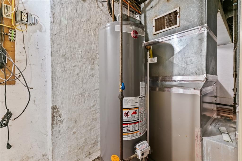 533 Woodward Avenue McKees Rocks, PA 15136 - Photo 23 of 24