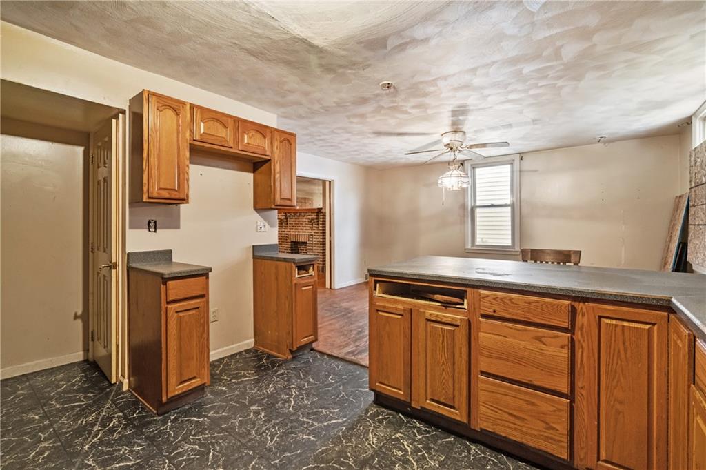 533 Woodward Avenue McKees Rocks, PA 15136 - Photo 6 of 24