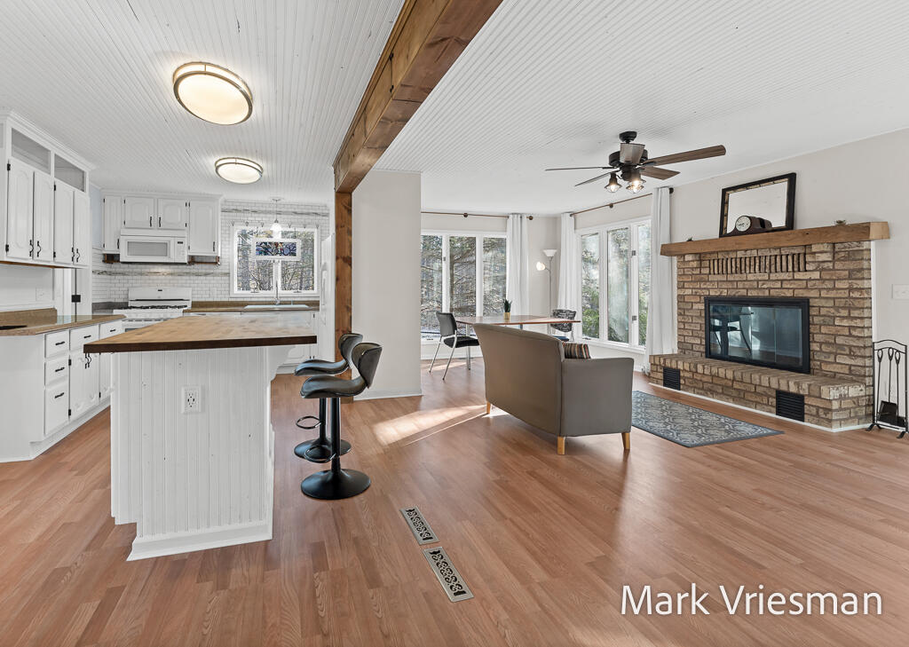 16600 West Fruitport Road Spring Lake, MI 49456 - Photo 21 of 52 16600HemlockDr-21LoRes