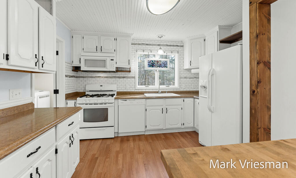 16600 West Fruitport Road Spring Lake, MI 49456 - Photo 28 of 52 16600HemlockDr-24LoRes