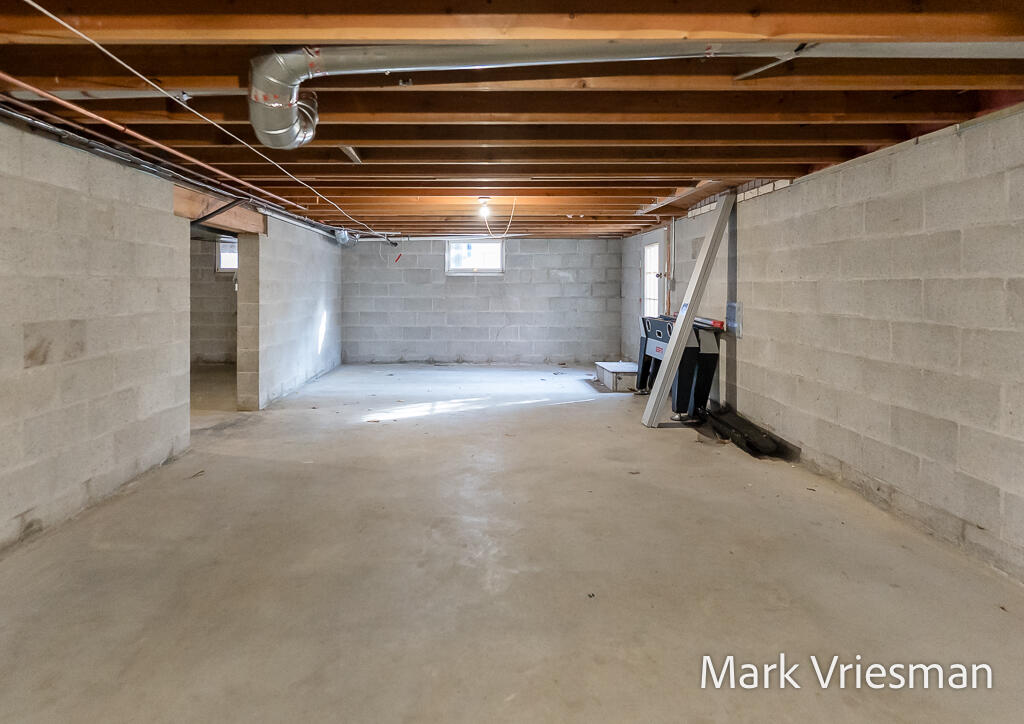 16600 West Fruitport Road Spring Lake, MI 49456 - Photo 50 of 52 16600HemlockDr-51LoRes