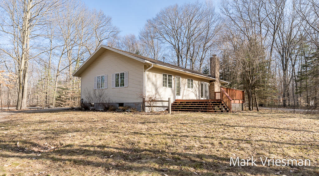 16600 West Fruitport Road Spring Lake, MI 49456 - Photo 6 of 52 16600HemlockDr-4LoRes