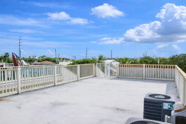 a view of terrace with city view