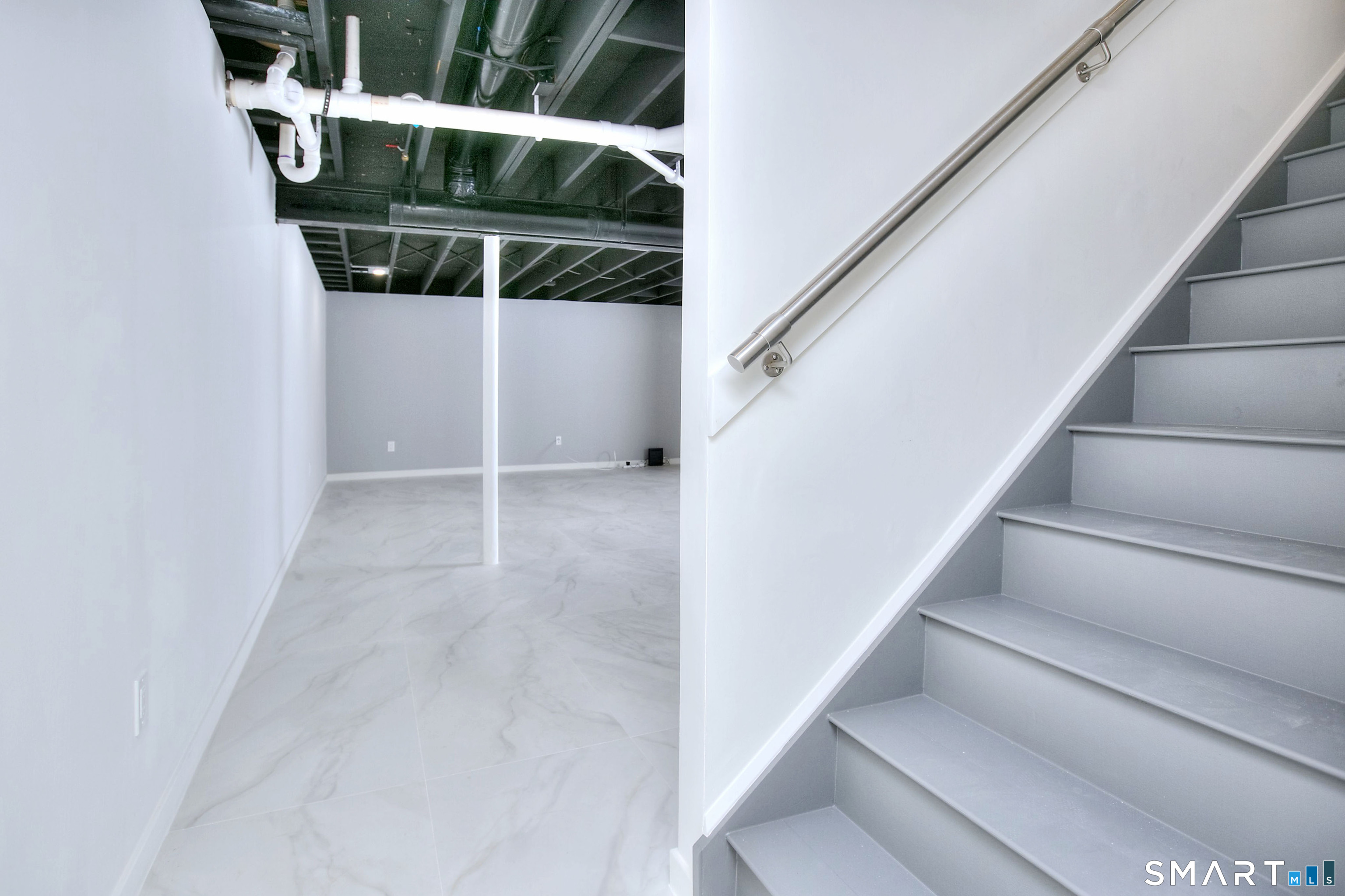 112 Harvest Cmns, Unit 112 Westport, CT 06880 - Photo 24 of 35