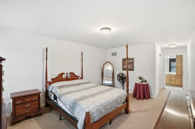 $254,900 | 1148 Timberwood Lane, Schererville, IN 46375