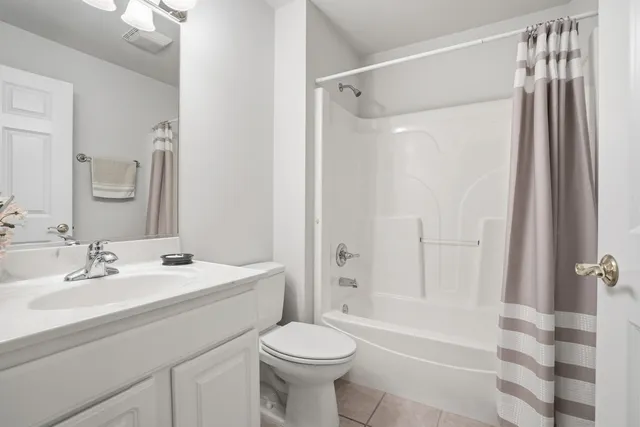 $254,900 | 1148 Timberwood Lane, Schererville, IN 46375