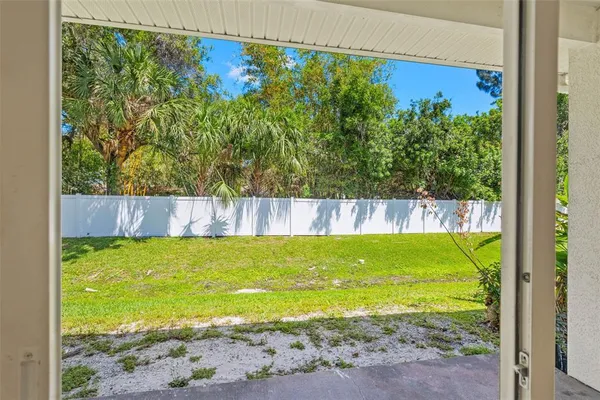 $2,950 | 9889 66th Street North, Pinellas Park, FL 33782