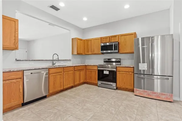 $2,950 | 9889 66th Street North, Pinellas Park, FL 33782