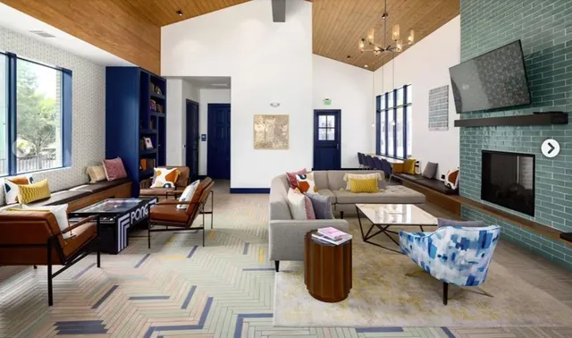 $2,000 | 100 Fulton Street Southeast, Unit 3101, Atlanta, GA 30312