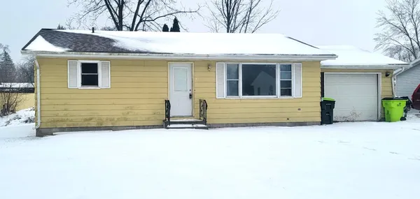 $102,500 | 214 East 6th Street, Pinconning, MI 48650