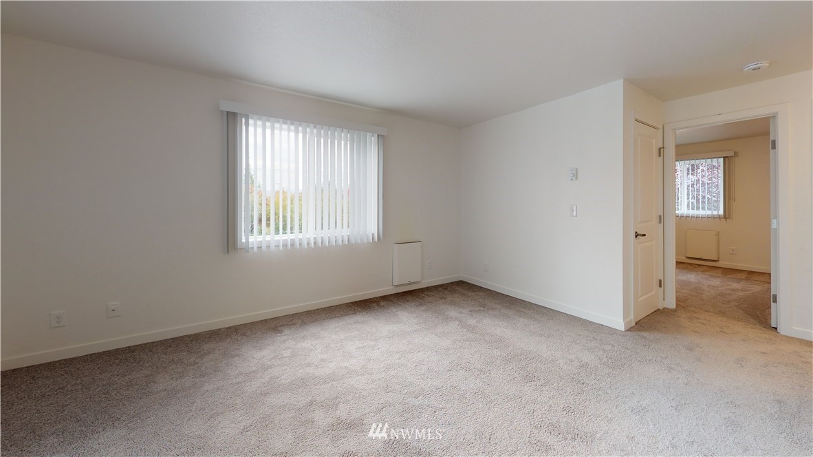 800 4th Street Sultan, WA 98294 - Photo 23 of 38 an empty room with windows