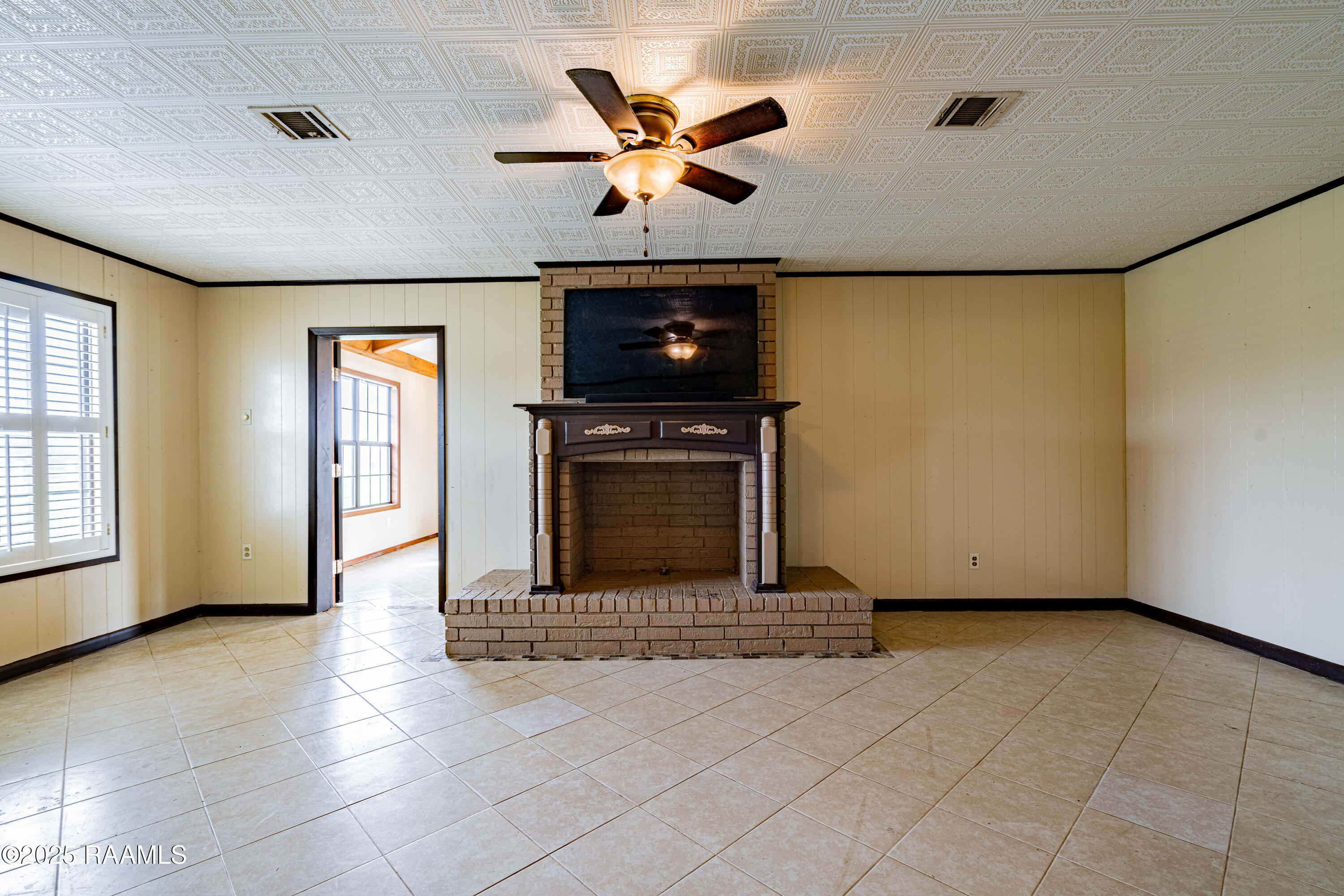 1569 Fuselier Road Mamou, LA 70554 - Photo 6 of 25 SH_09436-HDR