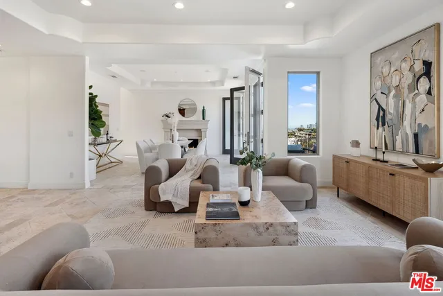 $1,999,000 | 8031 Floral Avenue, Los Angeles, CA 90046