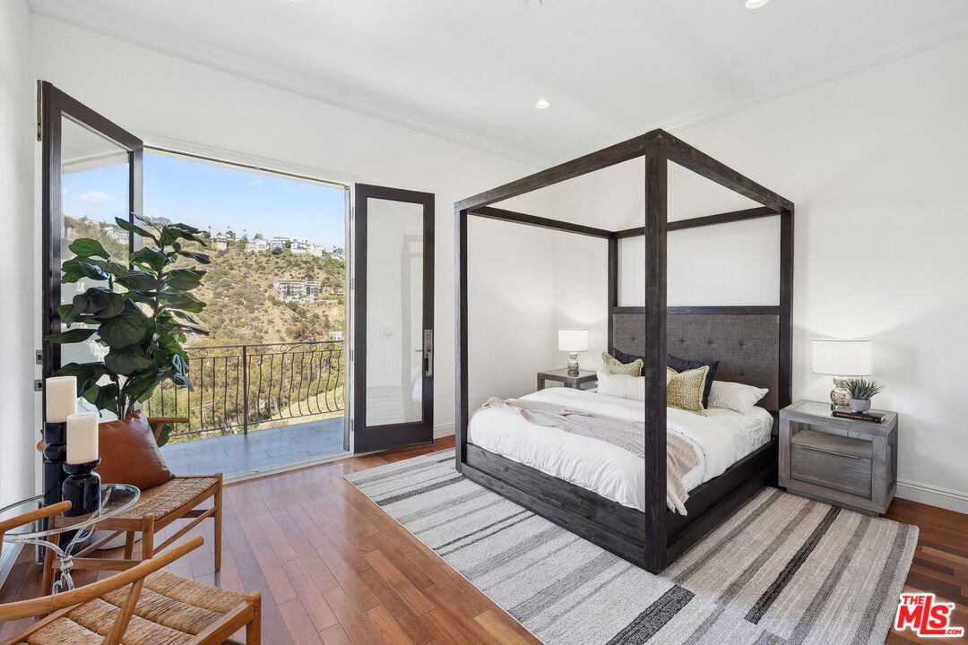 8031 Floral Avenue Los Angeles, CA 90046 - Photo 20 of 34