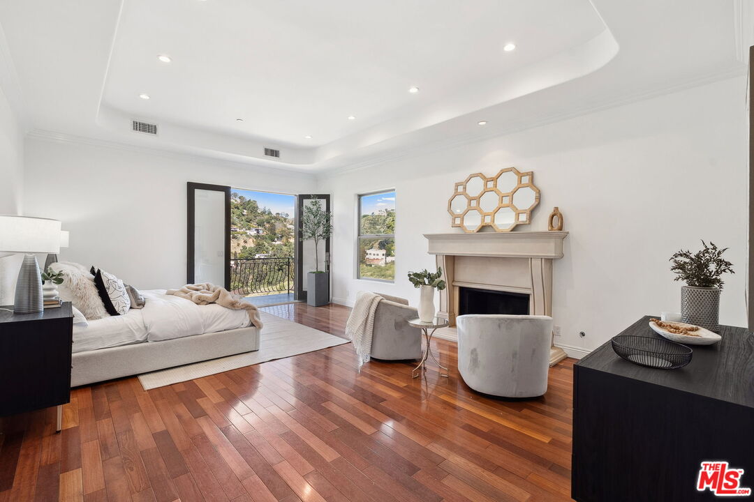 8031 Floral Avenue Los Angeles, CA 90046 - Photo 22 of 34