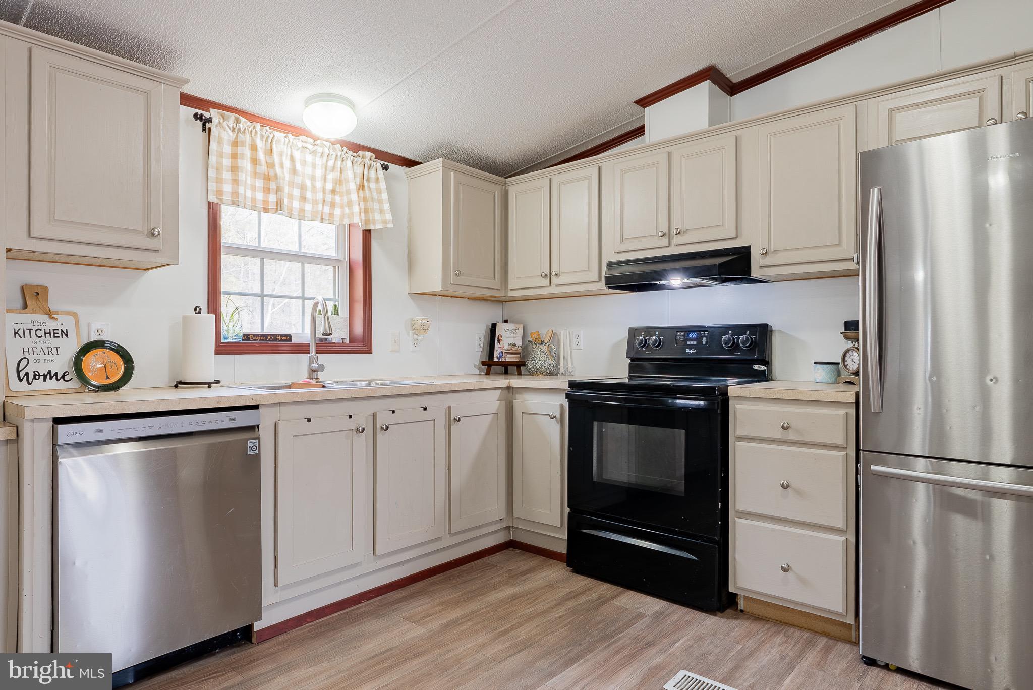 73 Mill Gap Road Brandywine, WV 26802 - Photo 17 of 59 Gallery Image 17