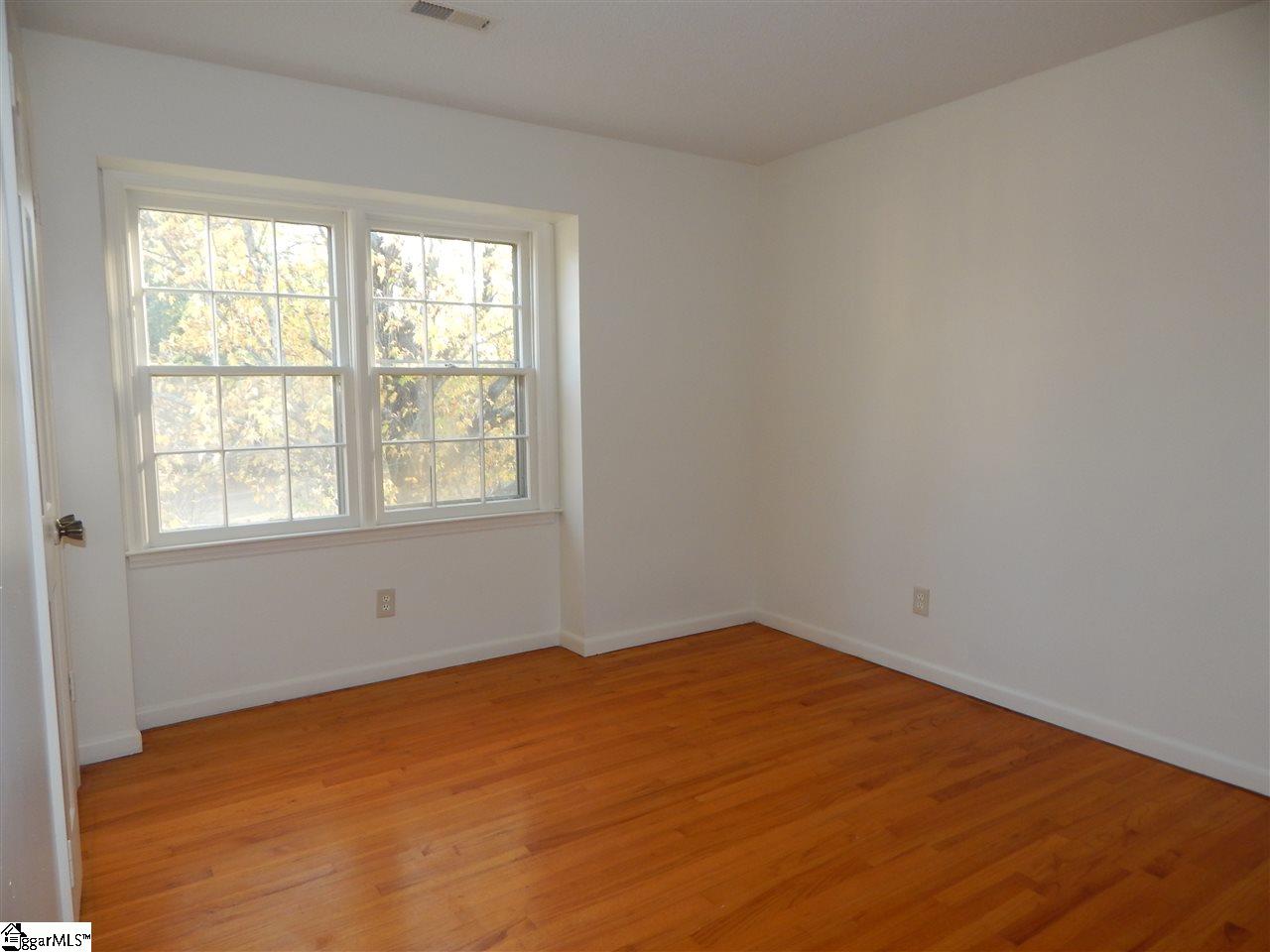 5010 Raintree Lane Greenville, SC 29615 - Photo 20 of 34 Gallery Image 20