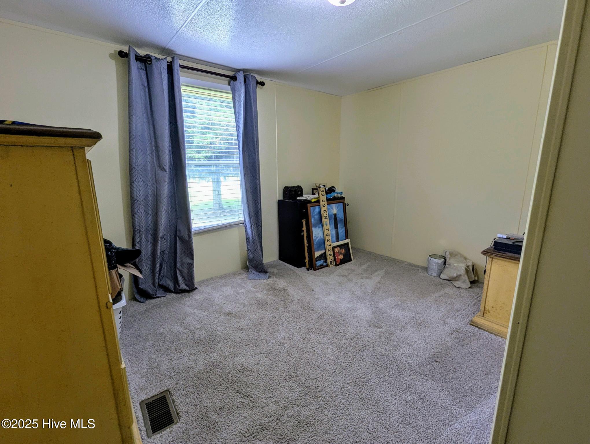 131 Remington Road Rocky Point, NC 28457 - Photo 11 of 20 PXL_20250612_200241371~3