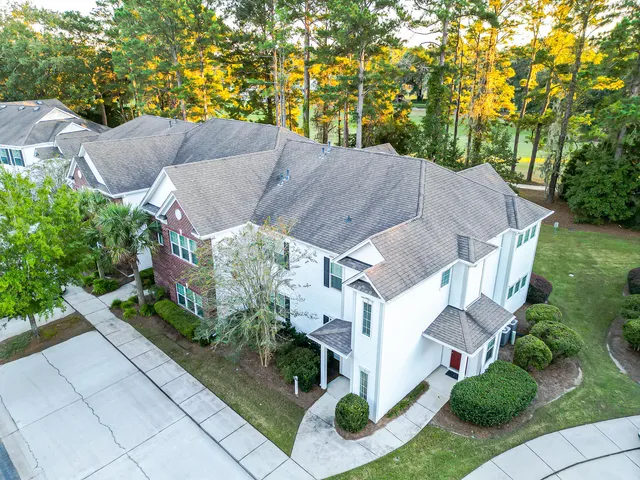 $300,000 | 184 Golfview Lane, Summerville, SC 29485