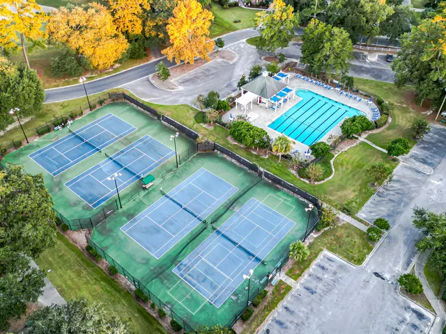 $300,000 | 184 Golfview Lane, Summerville, SC 29485